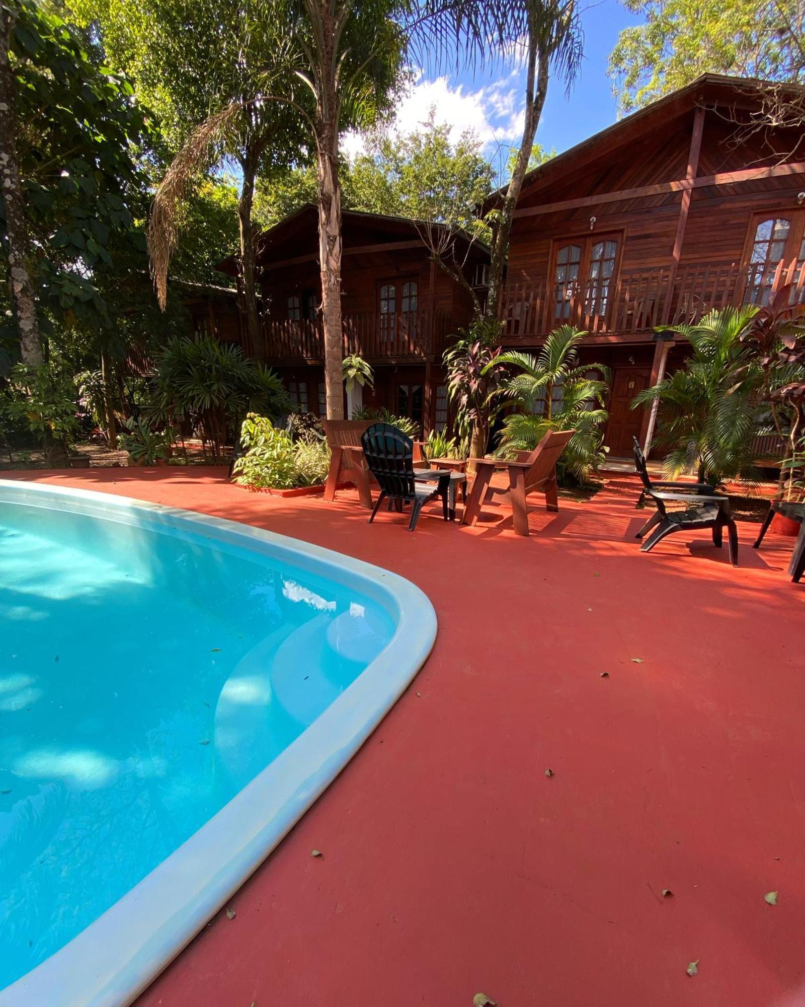 El Pindo Iguazu Aparthotel Puerto Iguazu Ngoại thất bức ảnh