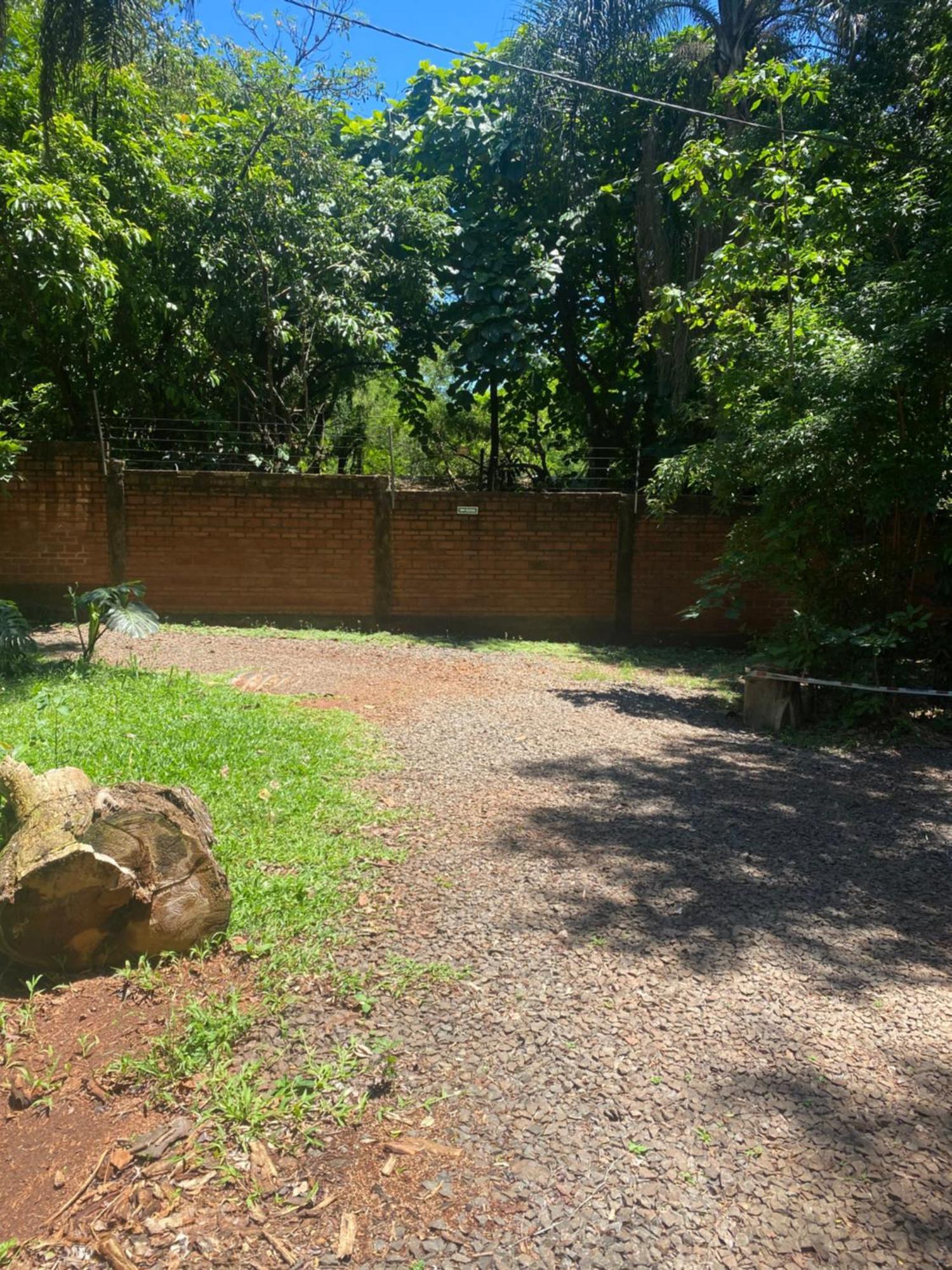 El Pindo Iguazu Aparthotel Puerto Iguazu Ngoại thất bức ảnh