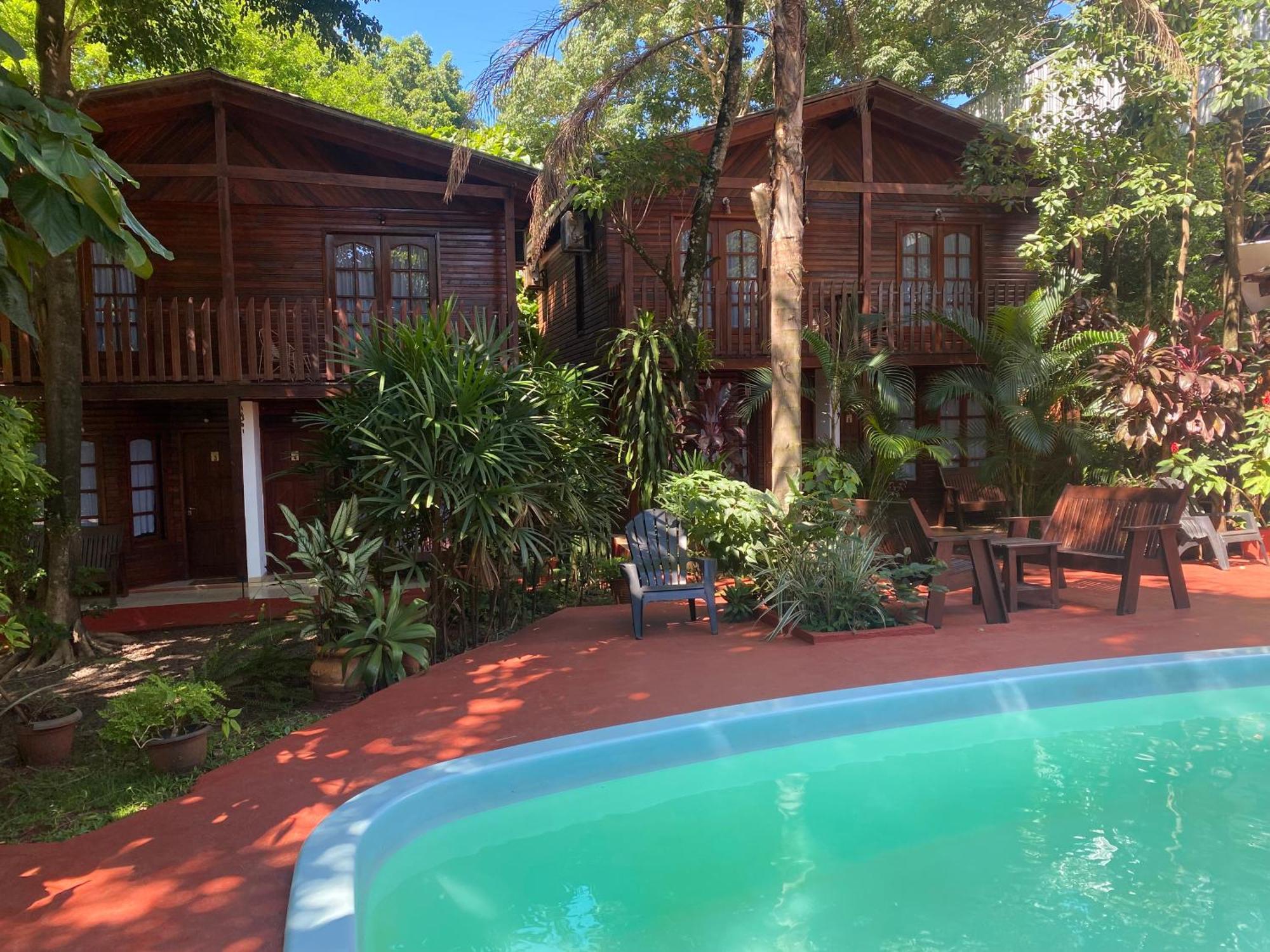 El Pindo Iguazu Aparthotel Puerto Iguazu Ngoại thất bức ảnh